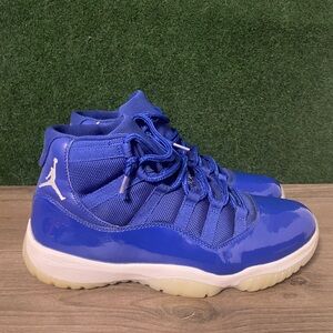 Jordan 11 Blue and White Sneakers